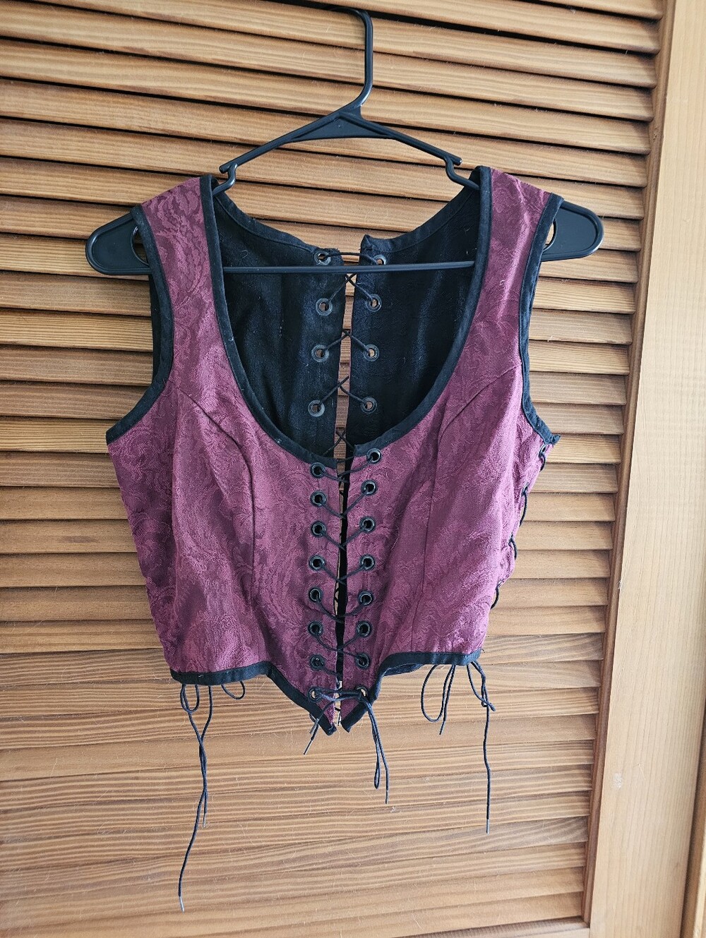 Renaissance FestivalWomen's Burgundy/Black Reversavle Lace-Up Brocade Corset Top